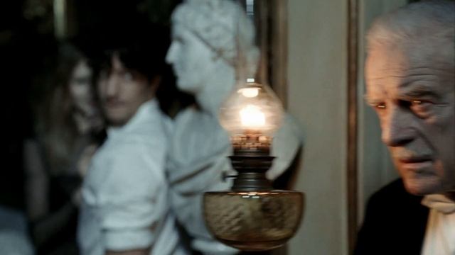 Valentino Parfum Introducing Louis Garrel смотреть онлайн