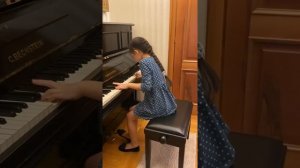 А. Дюбюк. Вариации на русскую народную песню «Вдоль по улице метелица метёт». Лэйла Даниелян.