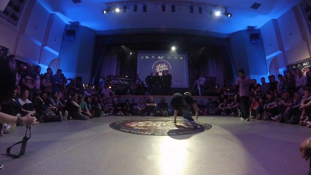 Groovy John vs Grazniy | BREAKING | 1:8 | COMBONATION 8 | DAY 2 | 01 05 16 смотреть онлайн