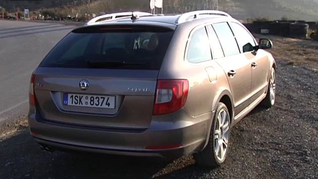 Наши тесты. Skoda Superb Combi 3.6  4x4  2013