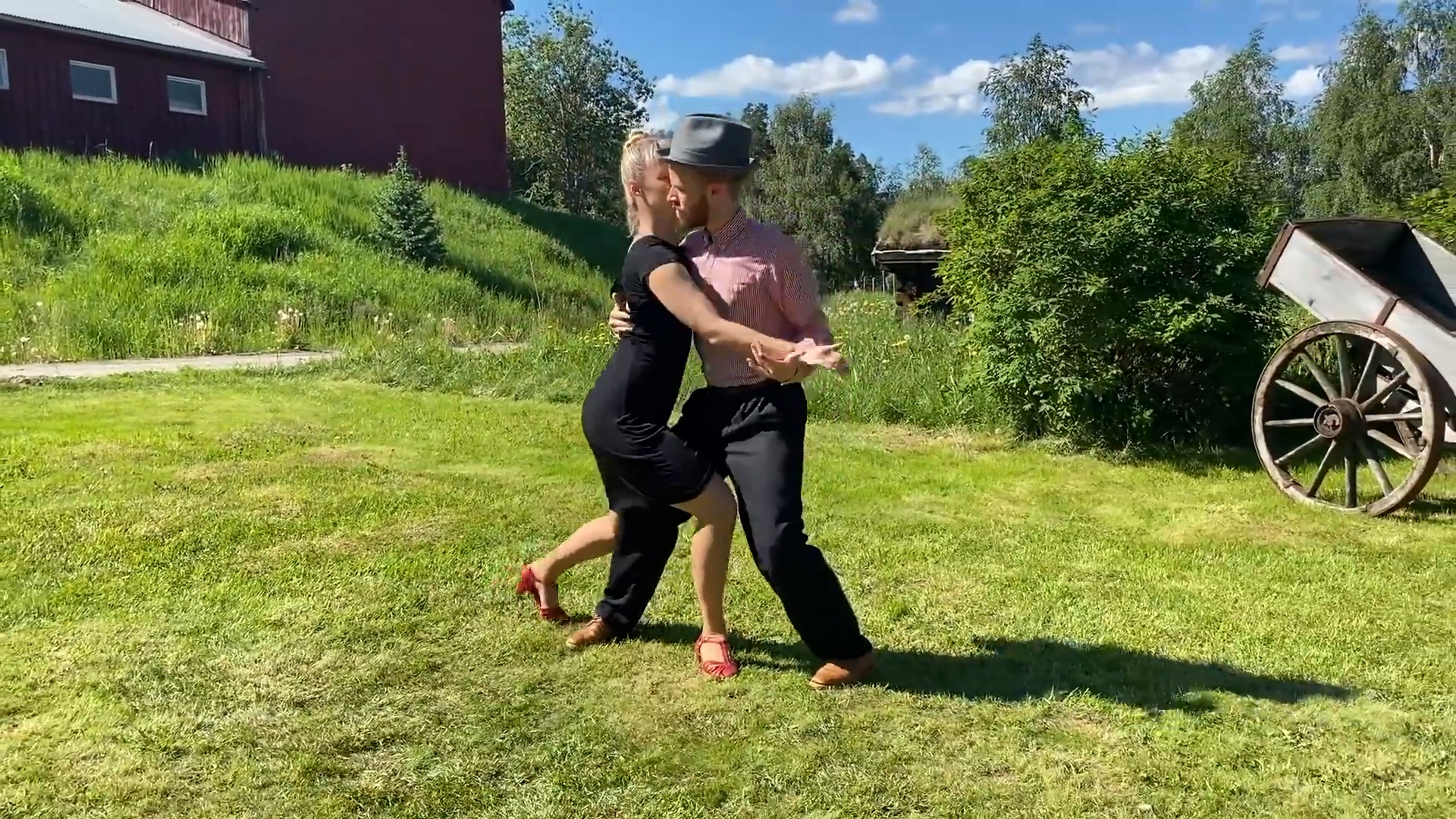 Bizimkiler Ray Charles - Hit the Road Jack (Folk Cover) смотреть онлайн