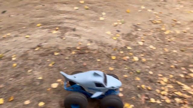 Монстр трак фристайл, мегалодон гонка, акула, monster truck megalodon | SW driver смотреть онлайн