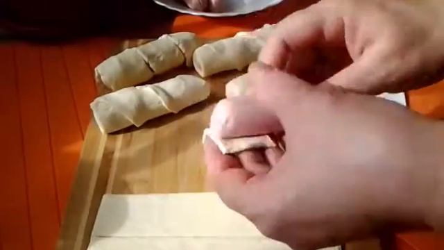 Как быстро приготовить СОСИСКИ В ТЕСТЕ. смотреть онлайн