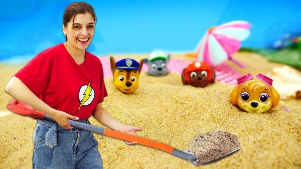 Видео для детей. Игрушки Щенячий Патруль на пляже - Ищем Скай с Шоу ToyClub! @Игрушки Gulliver