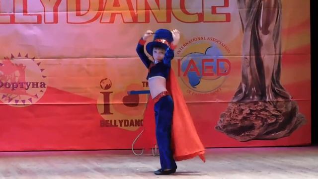 Ратушная Валерия, ОЛ, Show, Шоу, Фокусник, Fortuna Bellydance, 2018, Ювеналы, Атлантис, Лисичанск смотреть онлайн