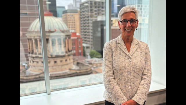 Ep 46: The Hon Linda Dessau AC AVO смотреть онлайн