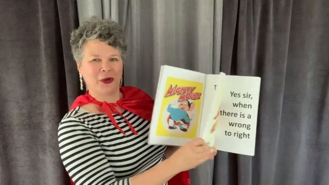 Sing THE MIGHTY MOUSE THEME SONG with Emily смотреть онлайн