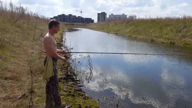 КАК ВЫЛОВИТЬ УТОНУВШИЙ КВАДРОКОПТЕР НА СПИННИНГ смотреть онлайн