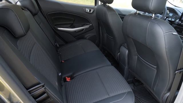 Кроссовер за 1,5 миллиона: новый Ford Ecosport 2018 или Hyundai Kreta/Рено Дастер?