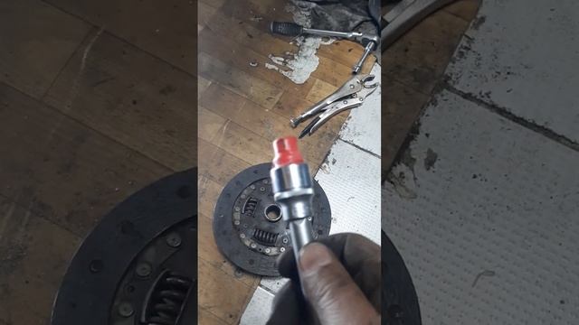 Honda CR-V RD1, RD2, 2000 г.в. МКПП. Ремонт КПП. Лайфхак оцентровки диска сцепления. смотреть онлайн