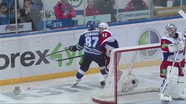 Komarov levels Lyubushkin / Комаров сокрушает Любушкина смотреть онлайн