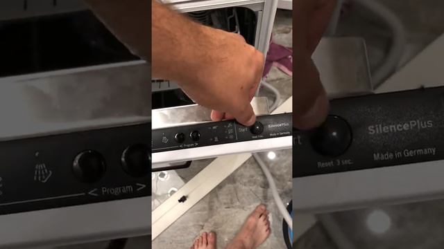 Посудомойка бош SPV25CX02R не включает не какой режим мойки.... смотреть онлайн