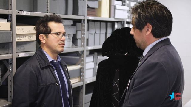 John Leguizamo on Chita Rivera смотреть онлайн