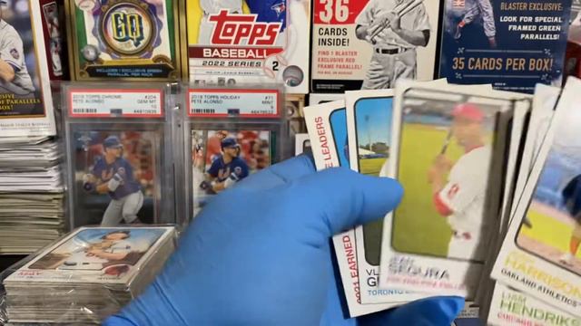 2022 TOPPS HERITAGE HANGER BOX RIP! WE HIT SOMETHING 🔥 смотреть онлайн