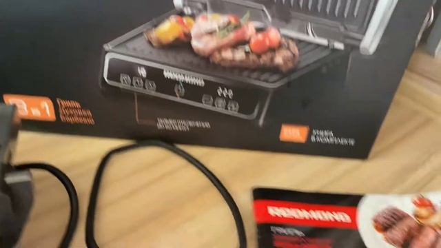 Гриль от REDMOND SteakMaster RGM-809 смотреть онлайн
