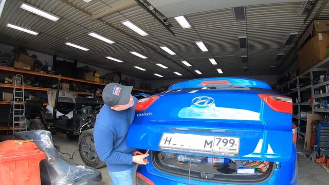 Hyundai Creta. Удаление вмятины крышки багажника. смотреть онлайн