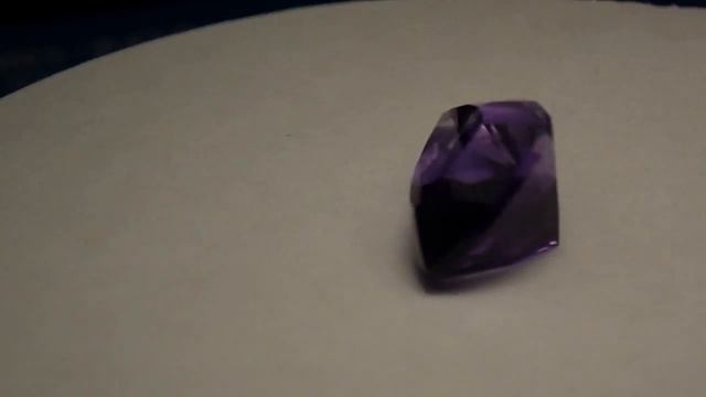 Аметист. 15кар. Ватиха. Средний. Урал, Россия смотреть онлайн