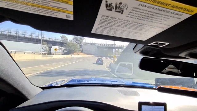 POV Arriba De Una Ford Explorer ST 2021 - Como Queda Un Hijo Entre Una Explorer Y Un Focus RS