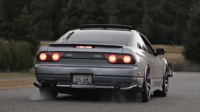Nissan 200SX S13 RB25DET Smokey Burnout. JDM Cars смотреть онлайн