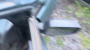 Как снять передние крылья на автомобиле Митсубиси рвр