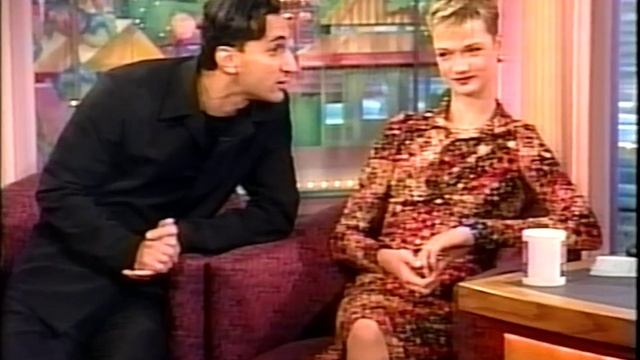 [HQp60] Svetlana Khorkina Interview in 2000 on the Rosie O'Donnel Show смотреть онлайн