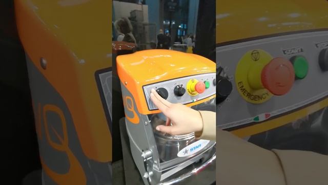 Планетарный миксер Starmix PL10EVO на выставке Sigep 2020 смотреть онлайн