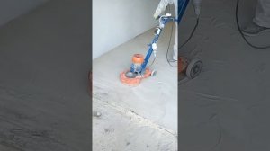 Шлифовка бетонного пола в гараже