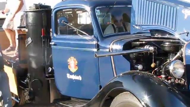 Blue Woodgas Truck смотреть онлайн