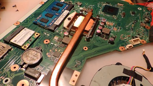 Как разобрать ноутбук ASUS X55A (Asus X55A disassembly and cleaning.) смотреть онлайн