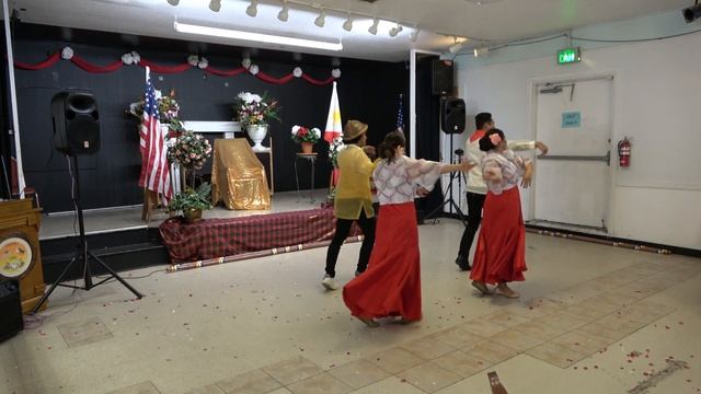 MAZURKA BOHOLANA DANCE by Salem Bahandianon Cultural group смотреть онлайн