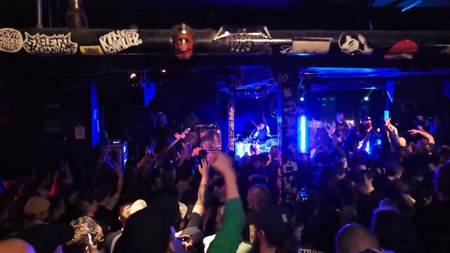 The Acacia Strain - video 1 - March 17, 2023 - El Corazon, Seattle, WA смотреть онлайн