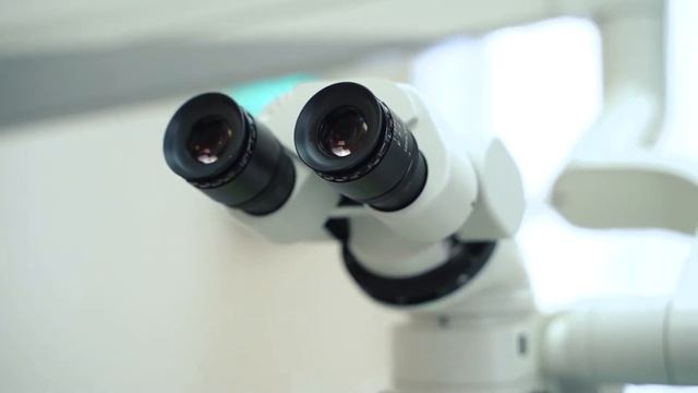 процесс работы стоматологов нашей Студии современной стоматологии Авандент смотреть онлайн