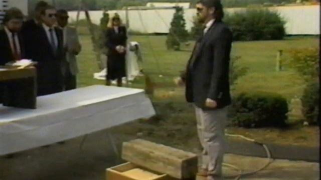 THE WORLD'S ONLY ALL ELVIS RADIO STATION # 1 (Cyber River Multi Media) смотреть онлайн