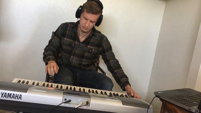 Dusk: Chill Expressive Synth Solo смотреть онлайн