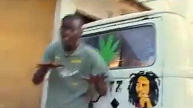 COCO FINGER FT KGT - GIVE DEM LOVIN(By Dj G-Lover) смотреть онлайн