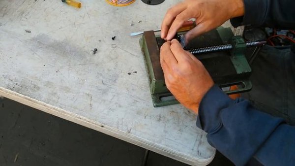 Fix A Music Box (Snow Globe) Mechanism Movement