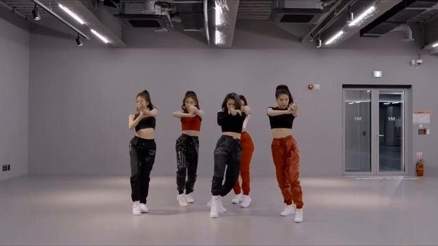 [mirrored & 70% slowed] ITZY - WANNABE Dance Practice смотреть онлайн