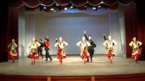 Кубанский казачий пляс в бурках