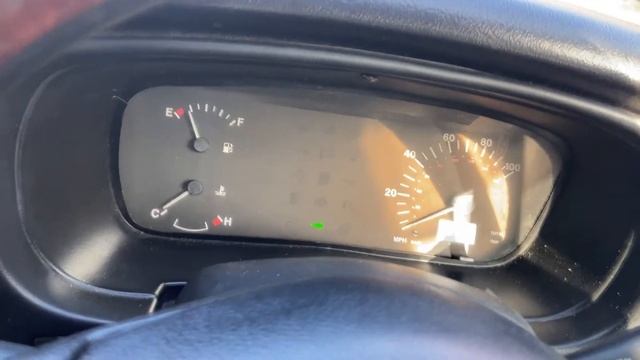 Cold start of diesel London Taxi International (LTI) TXII / TX2 смотреть онлайн