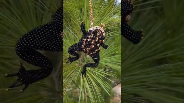 Черная лягушка, обзор #арт #аксессуары #сумка #кошельки #лягушка смотреть онлайн