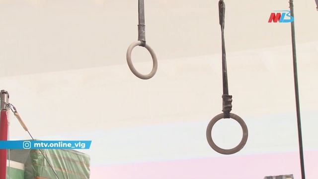 В волгоградской спортшколе устанавливают новое оборудование смотреть онлайн