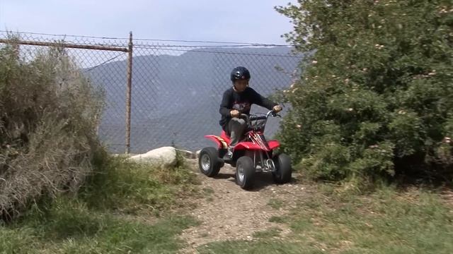 Razor Dirt Quad Ride Video смотреть онлайн