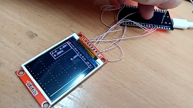 Pseudo-oscilloscope on ESP32 смотреть онлайн