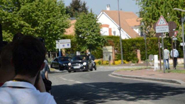 Mercedes CL55 AMG revs, burnout and acceleration смотреть онлайн