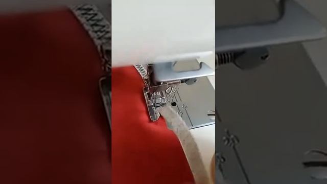 Как пришить резинку обычной лапкой "лайфхак" #sew #шить смотреть онлайн