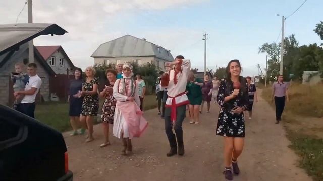 Свадьба в чувашском стиле . День 2 смотреть онлайн