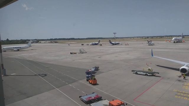 Former American military base Manas in Kyrgyzstan. Now there is an international airport here. смотреть онлайн