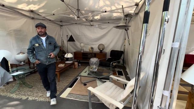 "ПРОГУЛКА ПО БЛОШИНОМУ РЫНКУ РОСКОШНОЙ МЕБЕЛИ В ПАРИЖЕ" смотреть онлайн