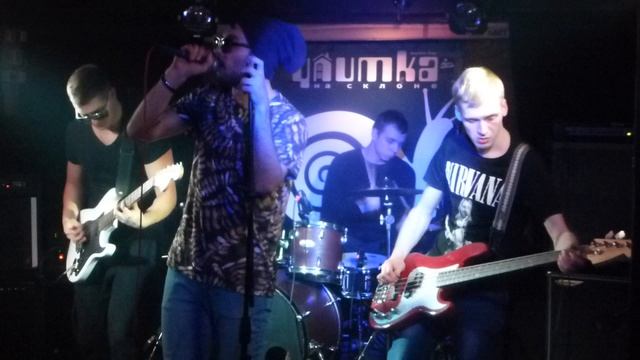 "Russian Roulette" в клубе УЛИТКА СПб смотреть онлайн