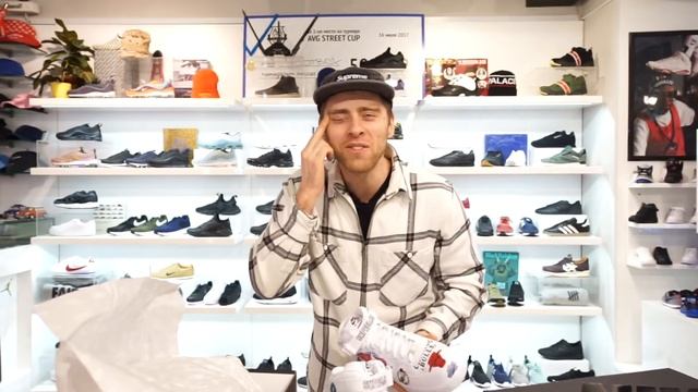 Supreme Nike Air Force 1 Mid x NBA. Распаковка и обзор кроссовок в FOOTBOX TALK. смотреть онлайн